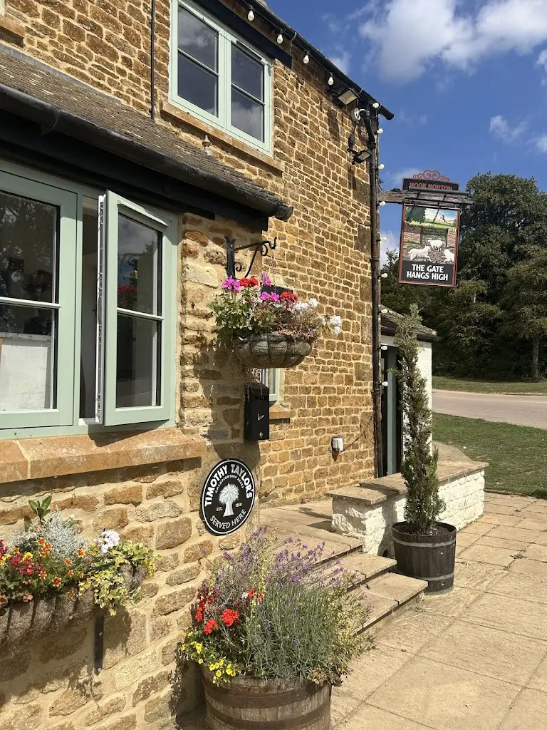 Kieran McLaughlin_The Gate Hangs High_Hook Norton_review