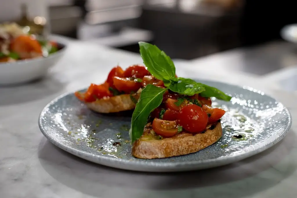 Made in Italy_Hoole_slider_image_2