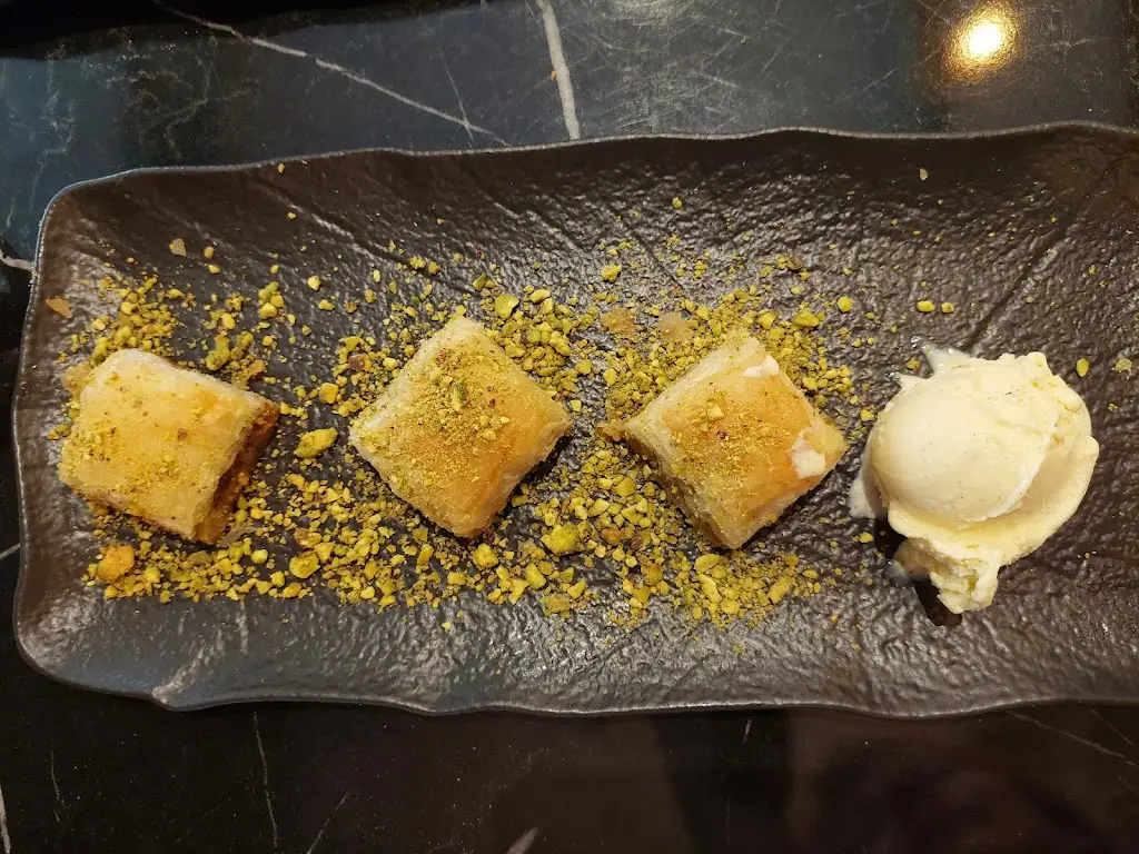 Menu_Shiraz Bar & Restaurant_Horley_image_7