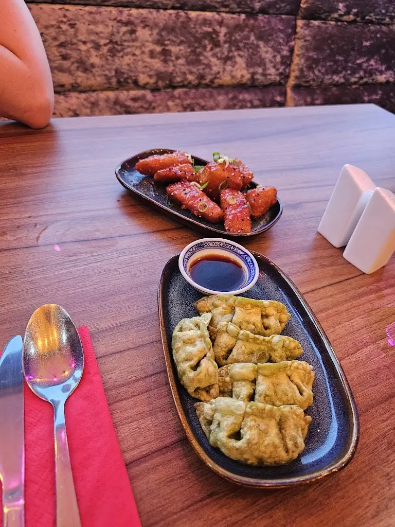 Menu_Bonito Pan Asian_Horley_image_9