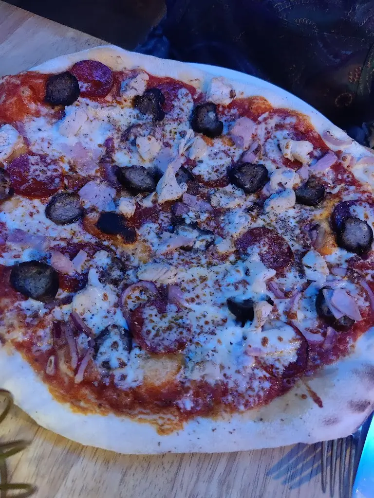 SunShine Summer_Serendipity restaurant & bar & party venue_Horley_review