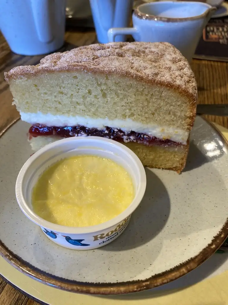 Helen Hughes_The Copper Kettle Tea Rooms_Bamburgh_review