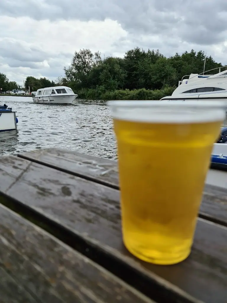 Menu_The Swan Inn_Horning_image_6