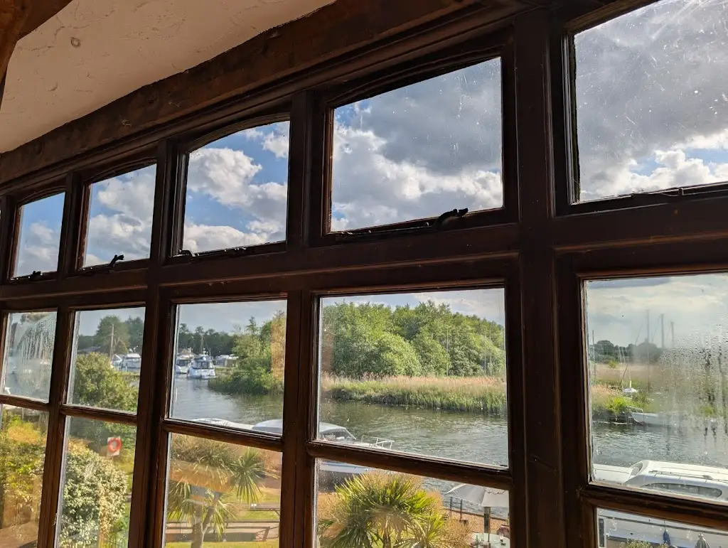 Jack Harding_The Swan Inn_Horning_review