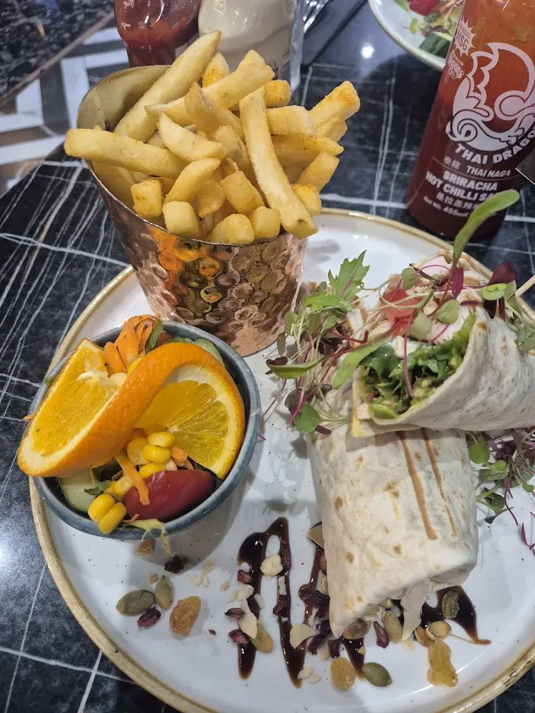 Sivatharjini Sivarajasingam_Marley's Brasserie & Lounge_Hornchurch_review