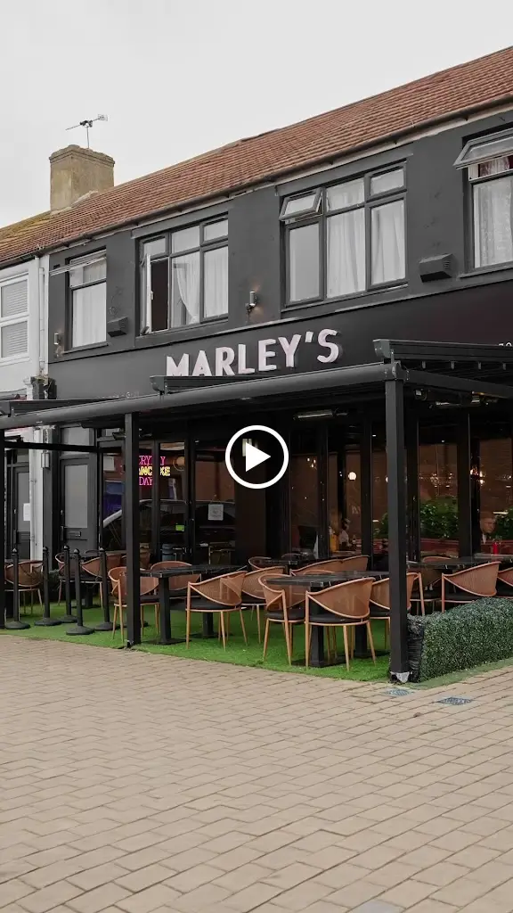 Marley's Brasserie & Lounge restaurant in Hornchurch