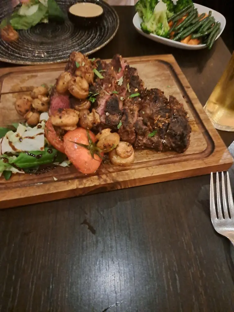 Jen Clark_Riennas Restaurant_Hornchurch_review