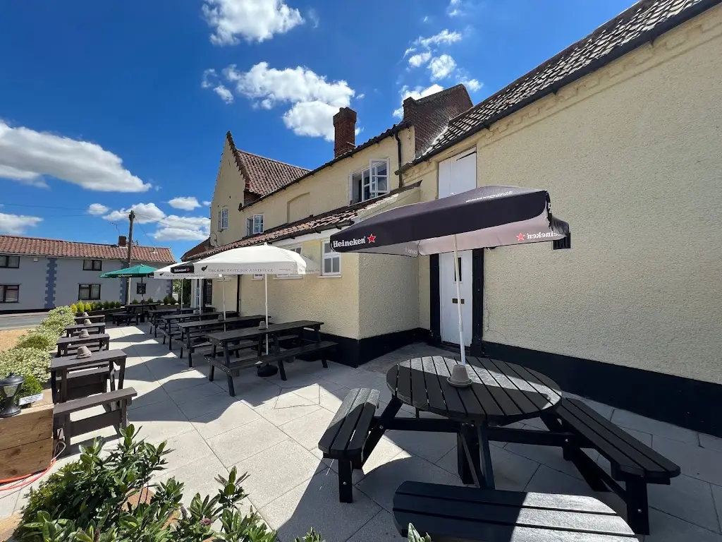 The Dog Inn_Horsford_slider_image_3