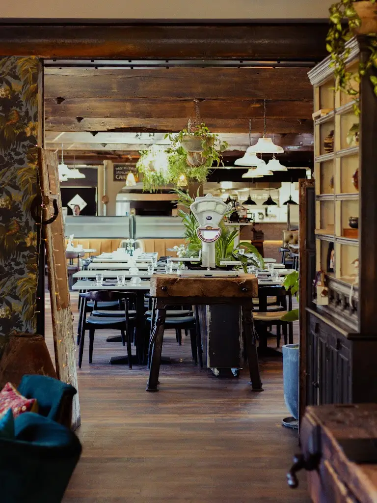 DEVOUR_Holmfirth_slider_image_1