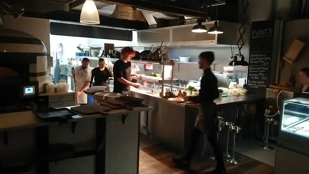 DEVOUR_Holmfirth_slider_image_2