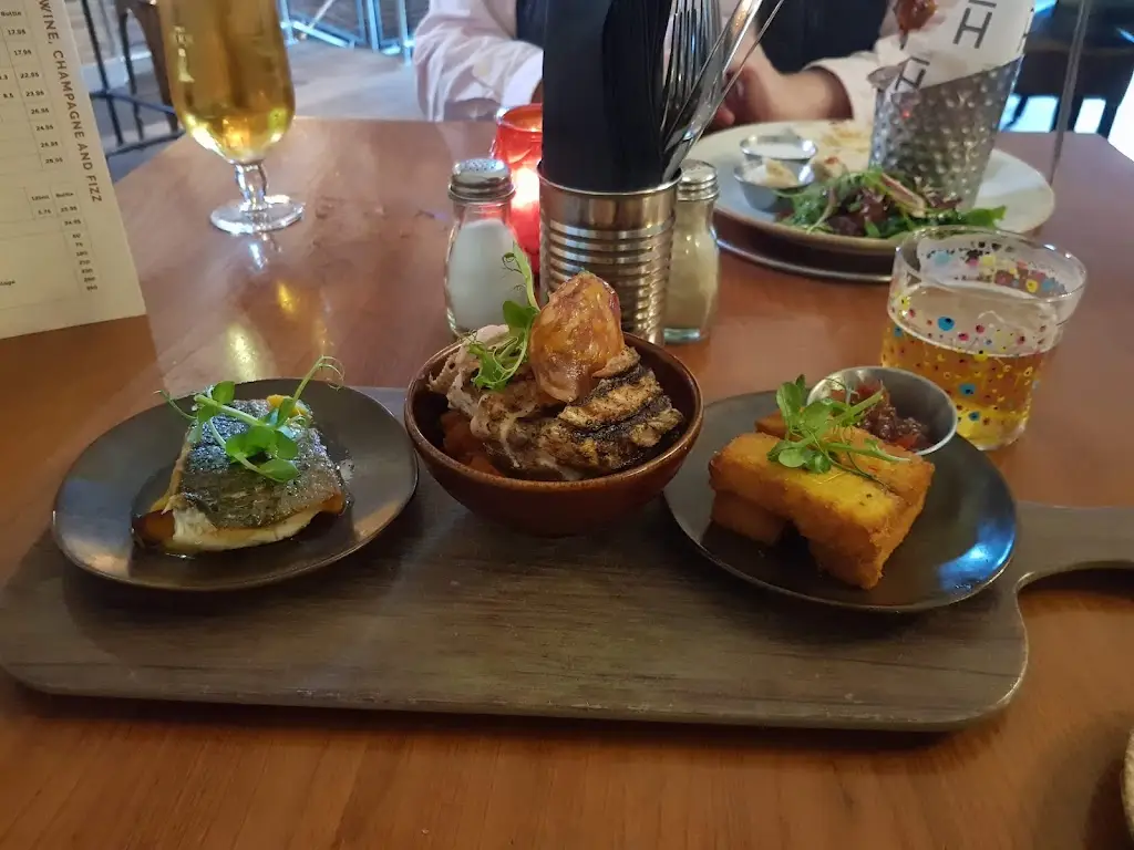 Menu_Harvey's Bar & Kitchen Holmfirth_Holmfirth_image_5