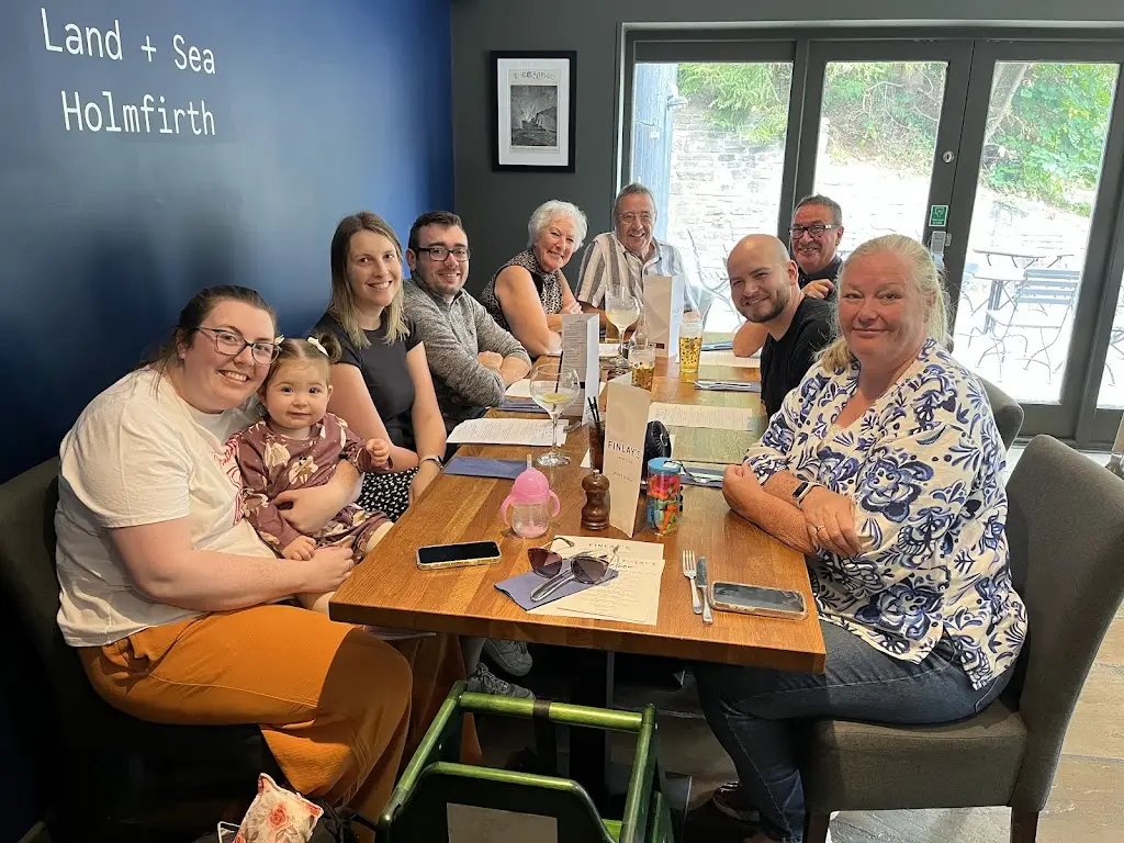 Michael Gent_Finlay's Holmfirth_Holmfirth_review