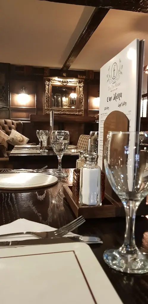 The Fox House Holmfirth_Holmfirth_slider_image_2