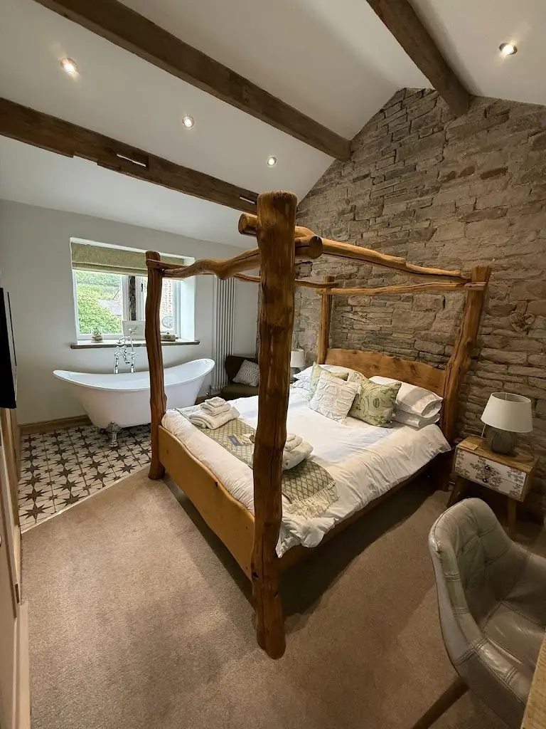 Kurt_The Pickled Pheasant_Holmfirth_review