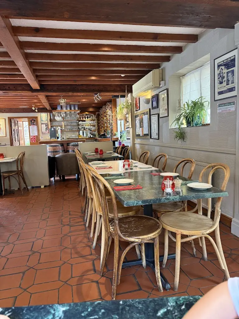 Poppa Piccolinos restaurant in Holmfirth