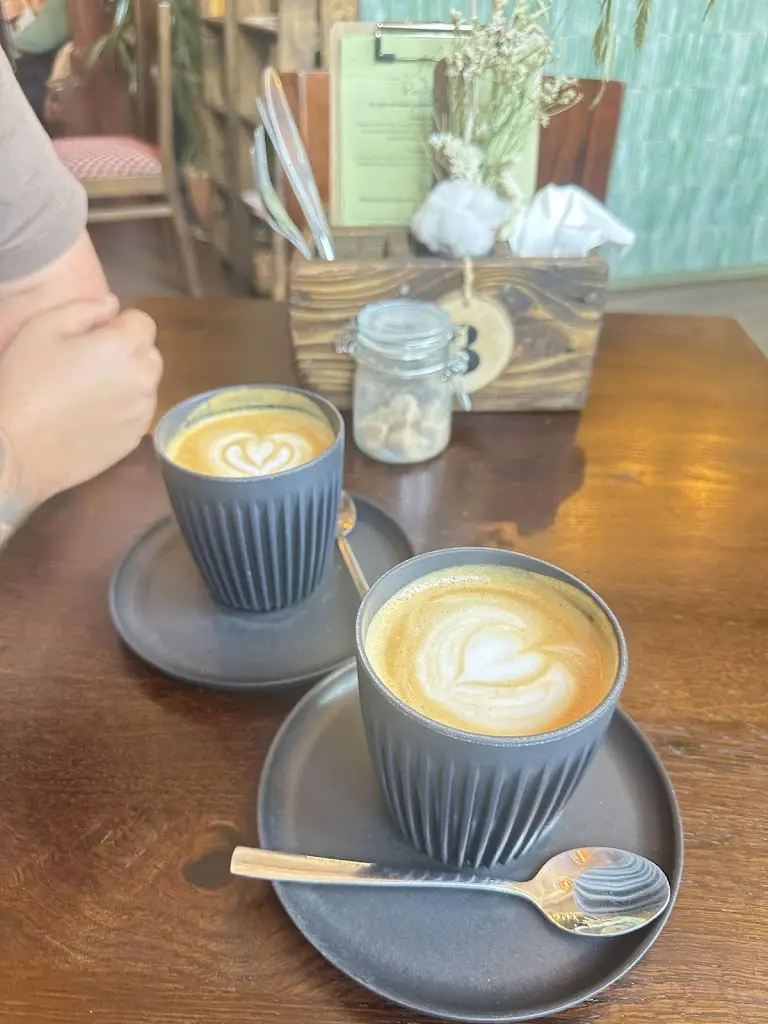 Rachel Reed_The Archive Cafe_Holmfirth_recensione