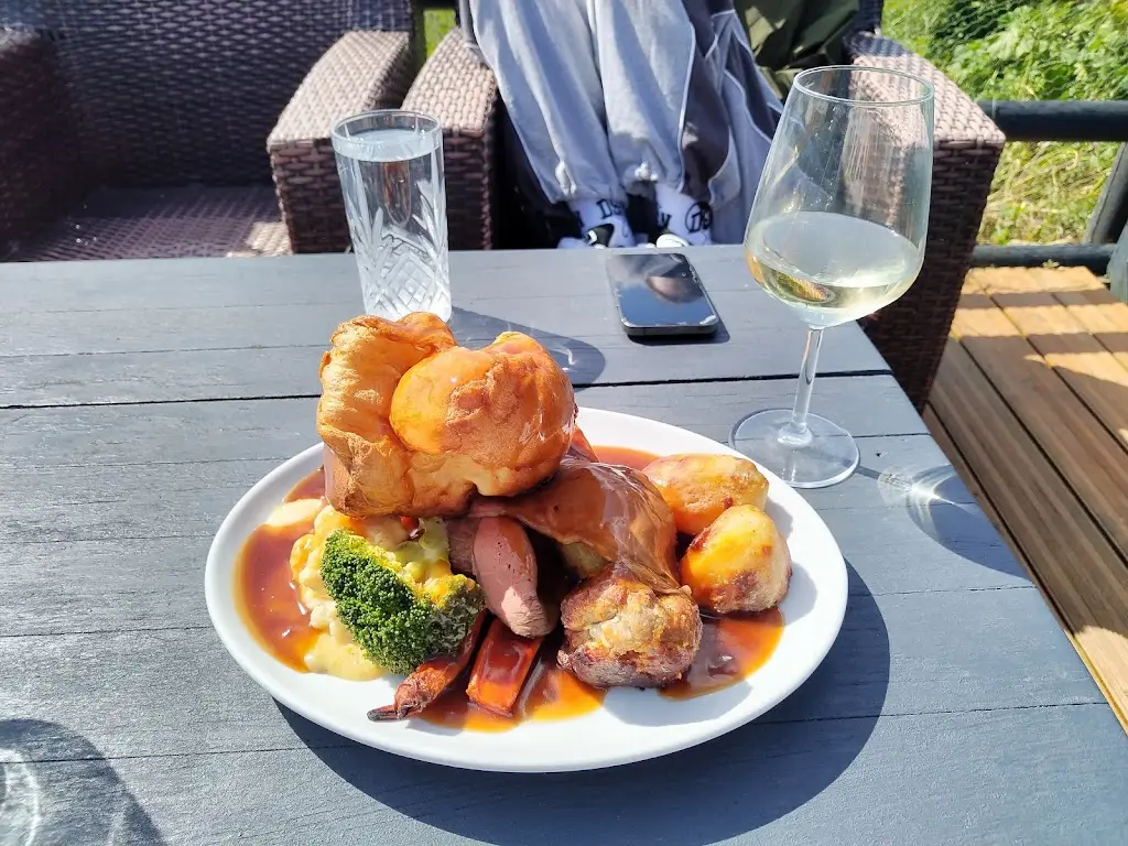 The Bull_Horton Kirby_slider_image_2