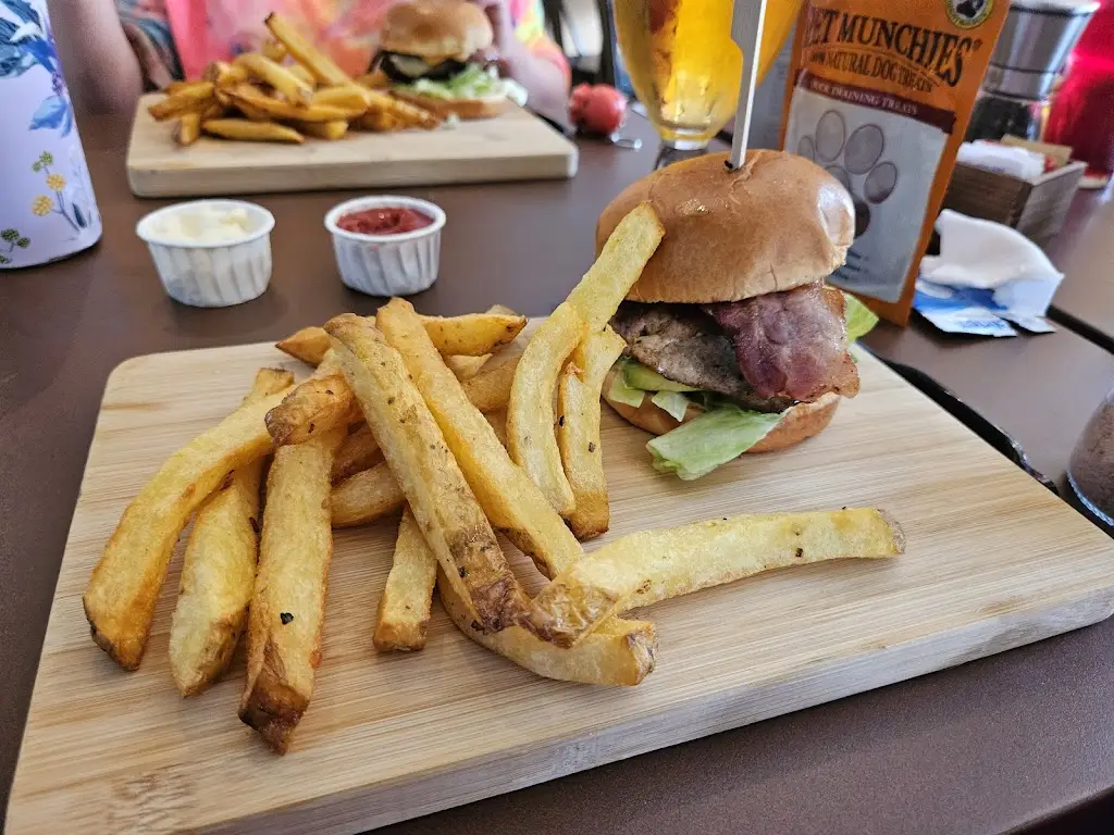 The Green Owl_Hornsea_slider_image_3