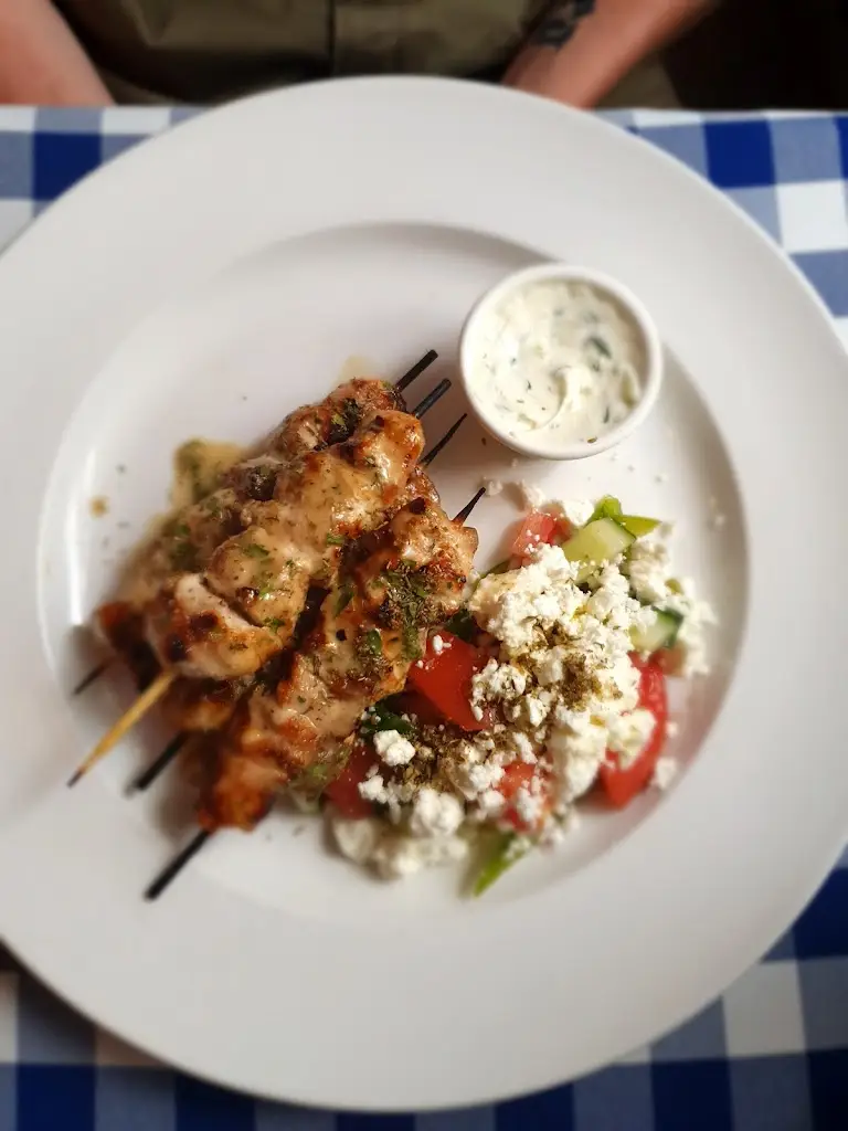 Kim Ryan_Sokrates Greek Taverna _Horwich_recensione