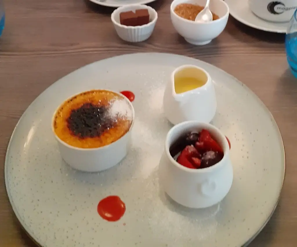 Menu_Magpies Restaurant with Rooms_Horncastle_image_8