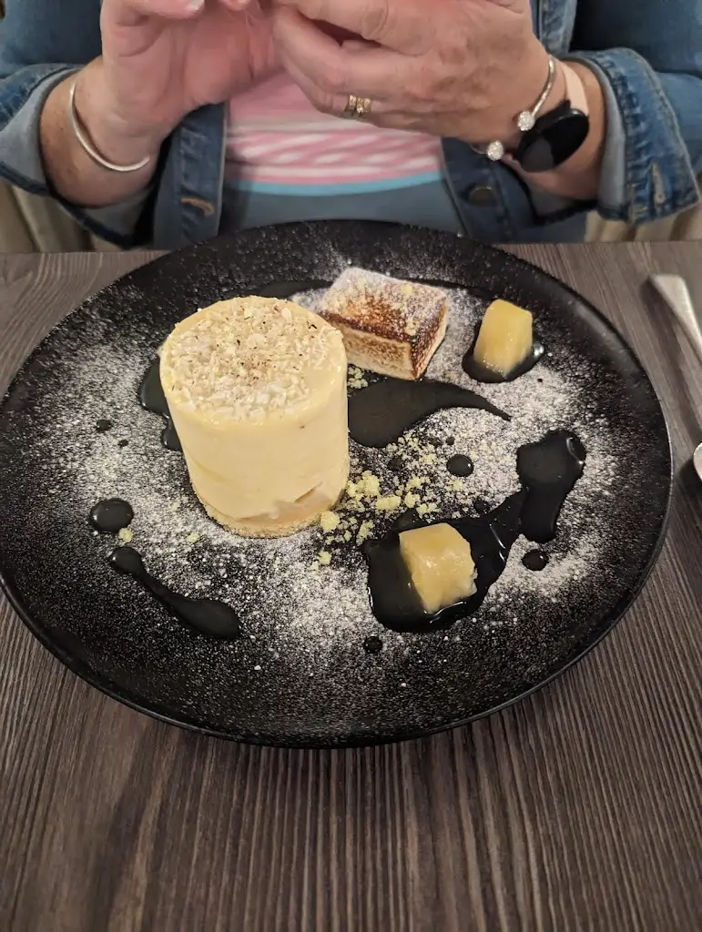 Menu_Magpies Restaurant with Rooms_Horncastle_image_9