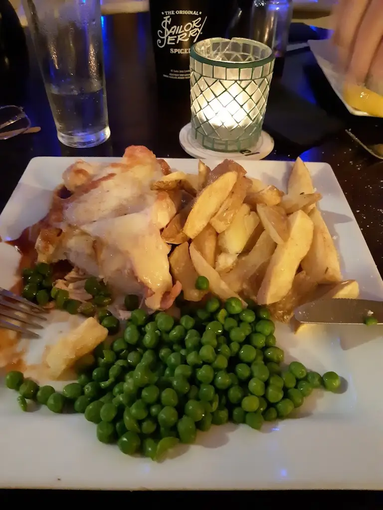 Anne Waters_The Bull Courtyard Restaurant_Horncastle_review