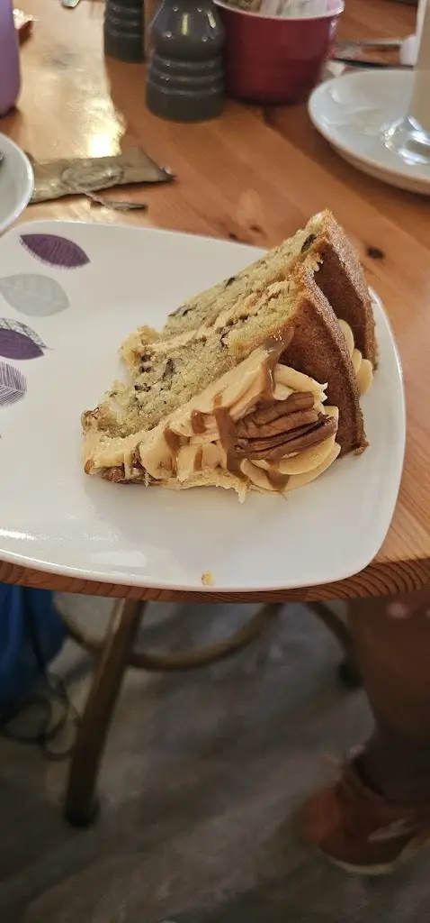 Hannah Wild_Tanya's_Horncastle_review