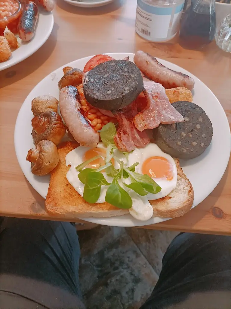 Menu_Toucan Cafe Bistro_Bampton_image_6