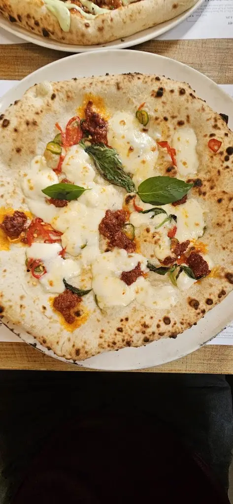 Garreth Hines_Monte Forte - Neapolitan Pizza _Horsham_review