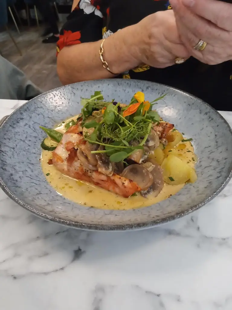 Menu_Bistro 42_Horbury_image_9