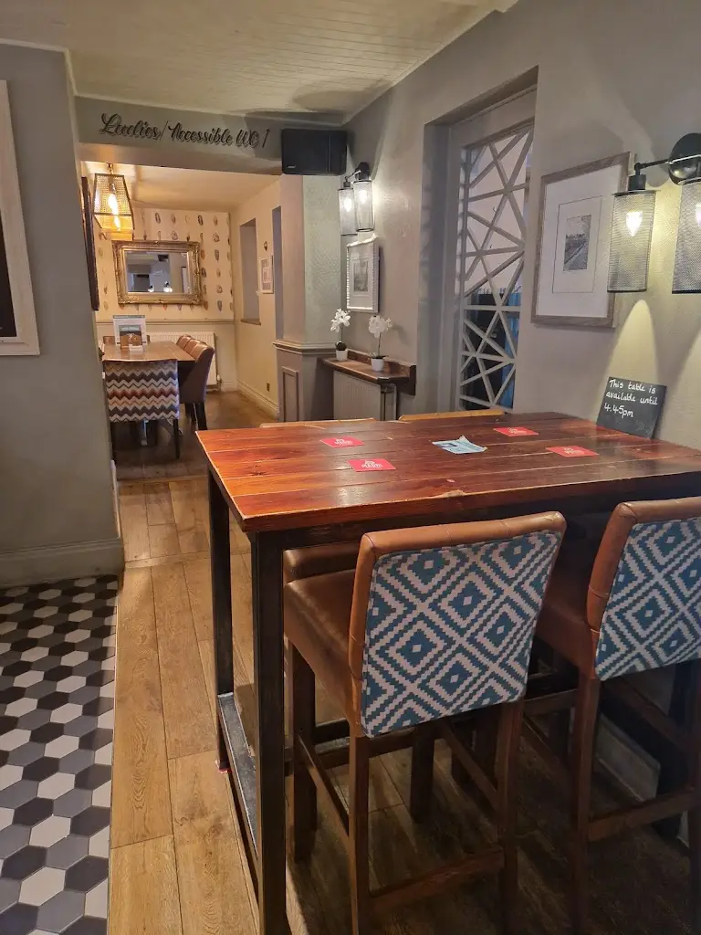 James Gledhill_Old Halfway House_Horbury_Bewertung