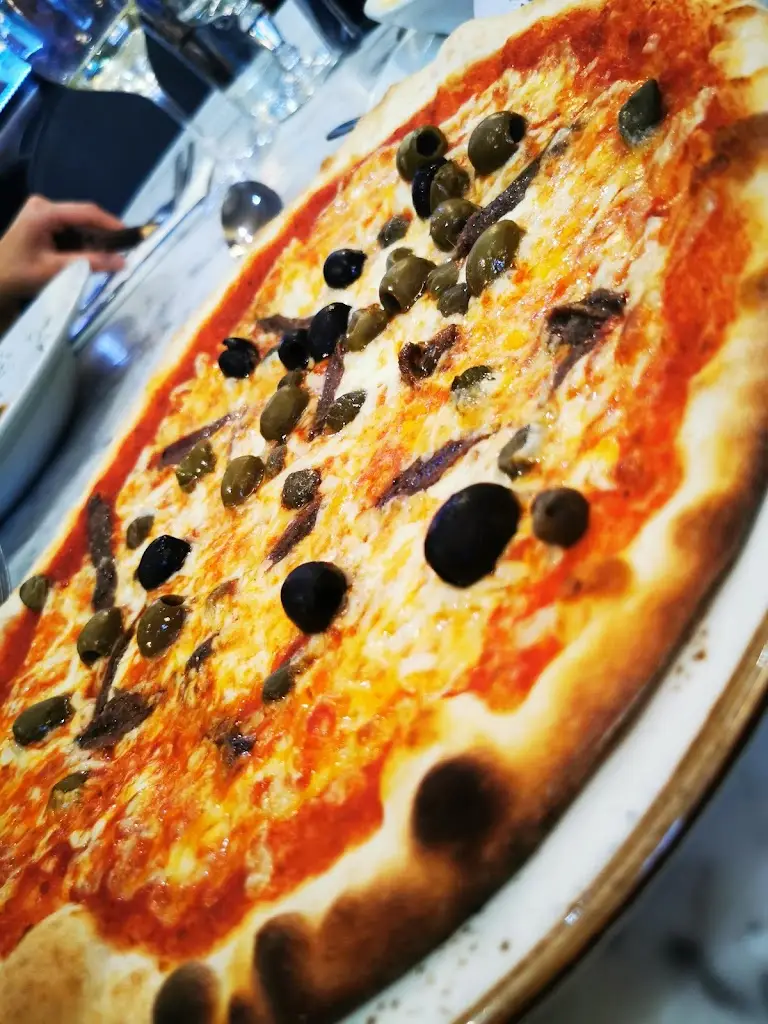 Joshua Tempest_Capri Bistro Horbury_Horbury_review