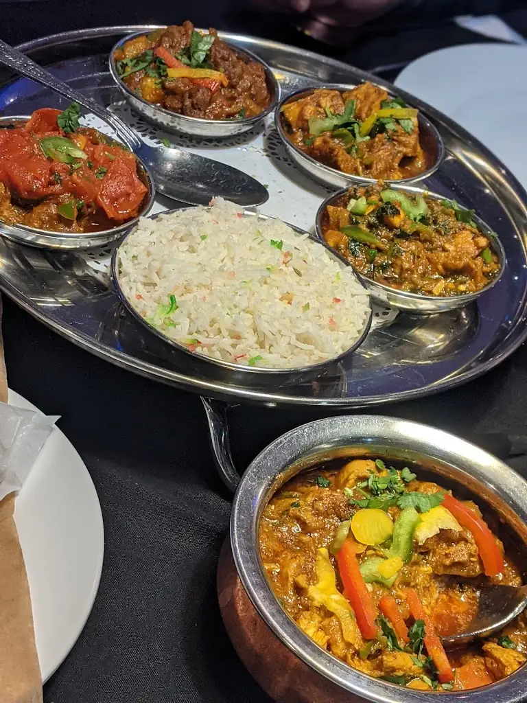 Cinnamon Lounge_Horbury_slider_image_2