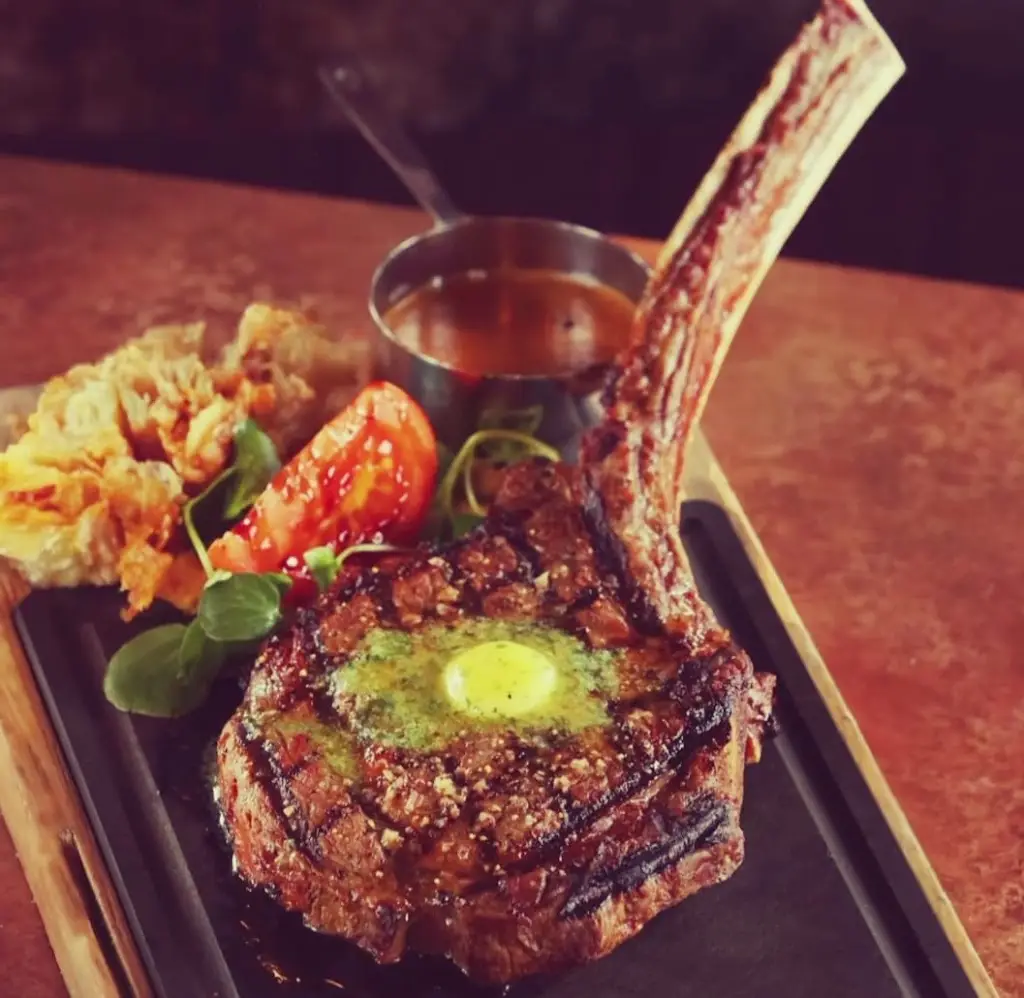 Tiverton Steak House_Bampton_slider_image_3