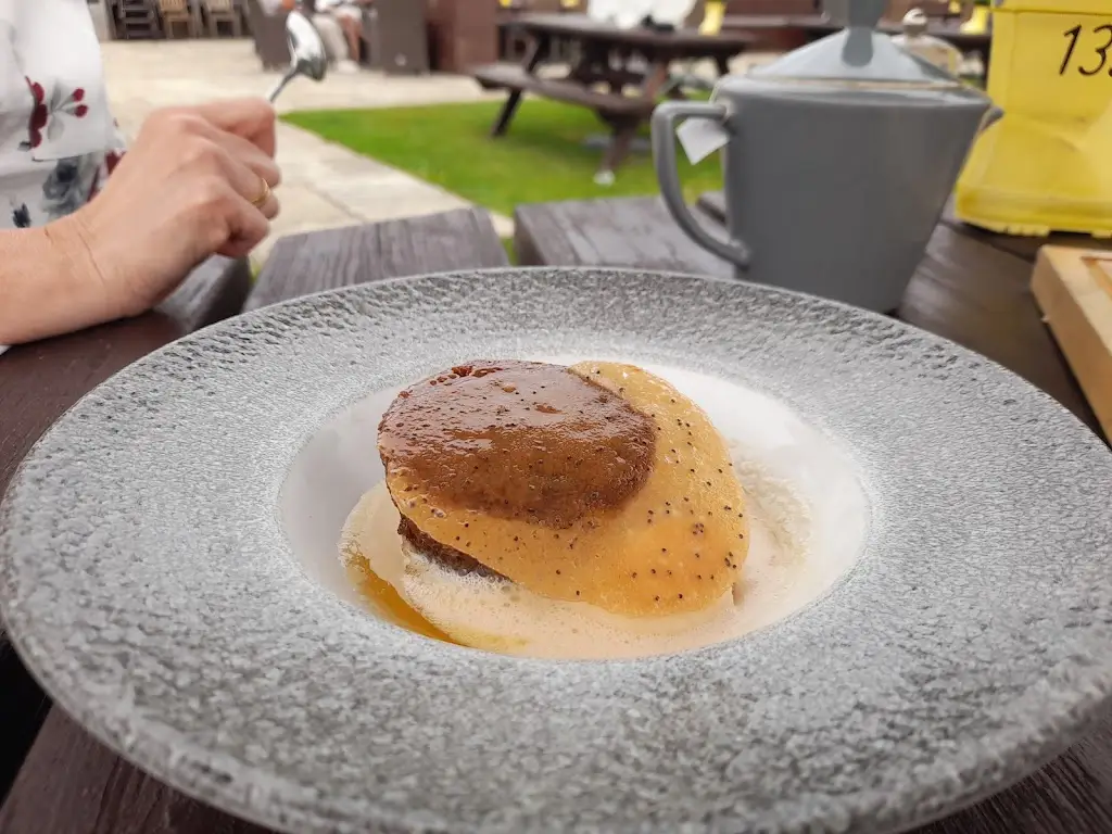 Menu_The Wellington Arms_Hook_image_8