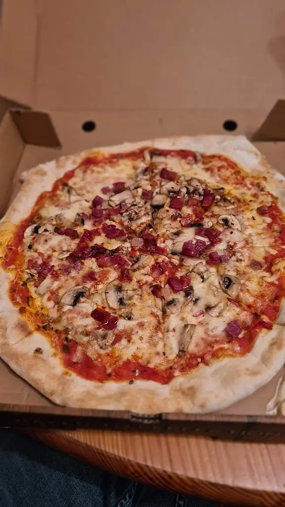 Menu_Mama's Bar Grill Pizzeria_Houghton-Le-Spring_image_9