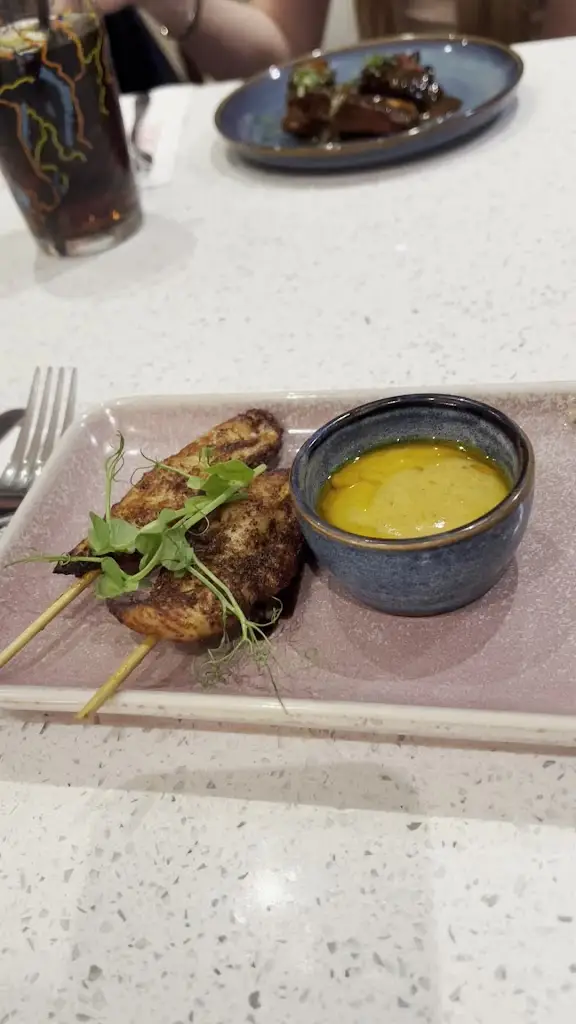 jennifer duong_Mama's Bar Grill Pizzeria_Houghton-Le-Spring_review