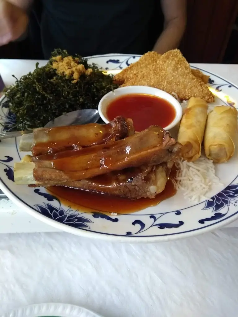 Menu_Golden Cottage_Howden_imagen_3