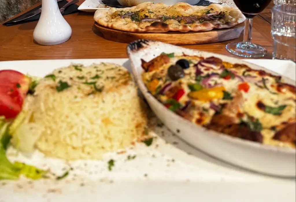 Thanya Weerasinghe_Med-one Restaurant_Huddersfield_review
