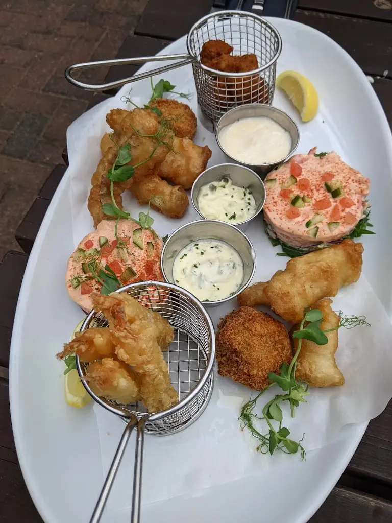 Jo Padley_The Coach House_Humberston_review