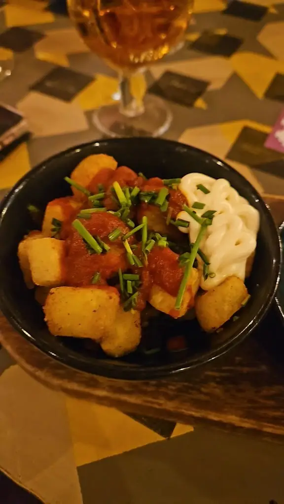 Olmo Lounge_Huntingdon_slider_image_2