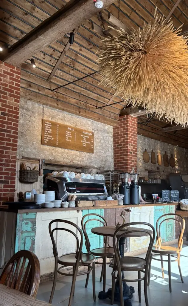 White Horse Holme-Next-The-Sea_Hunstanton_slider_image_2