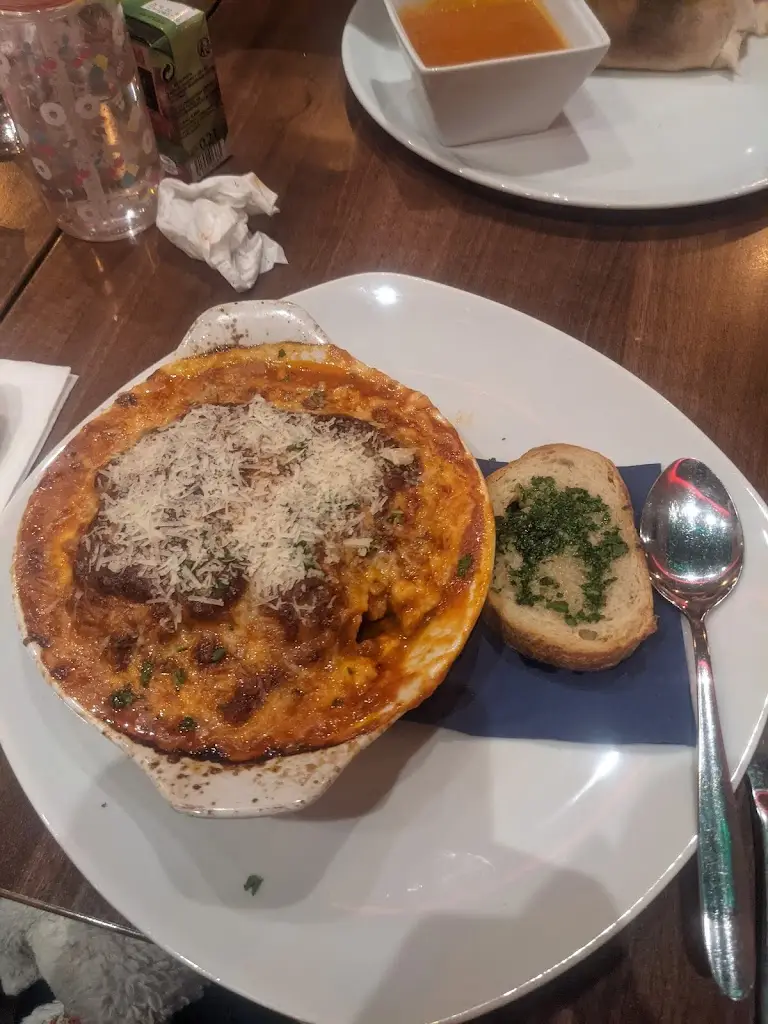 Menu_La Bistro Mediterranean Kitchen_Horsforth_image_9