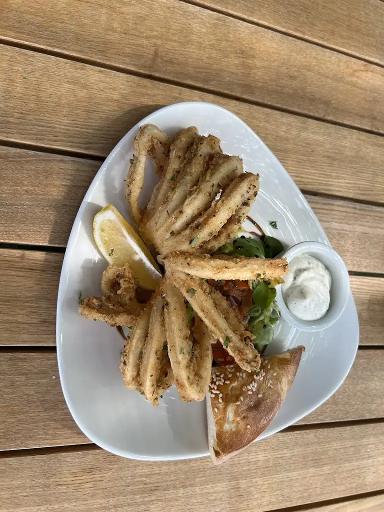 La Bistro Mediterranean Kitchen_Horsforth_slider_image_3