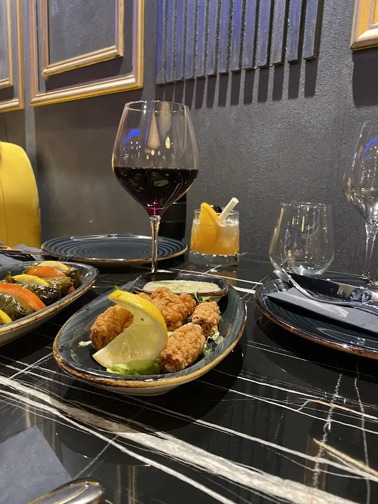 Menu_LA BANQ_Abbots Langley_image_9