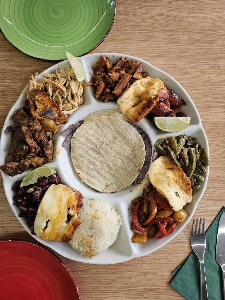 Menu_Hooleos_Horsforth_image_9