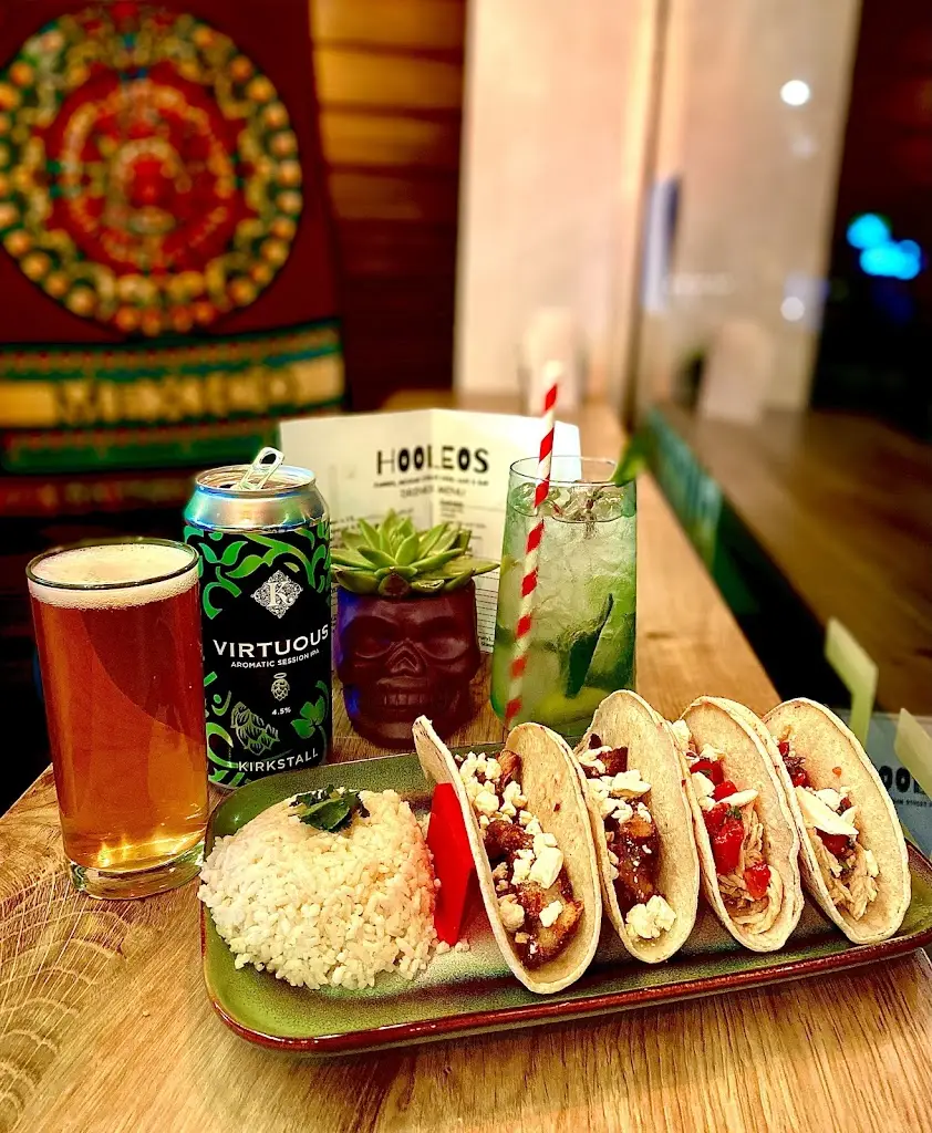 Hooleos_Horsforth_slider_image_2