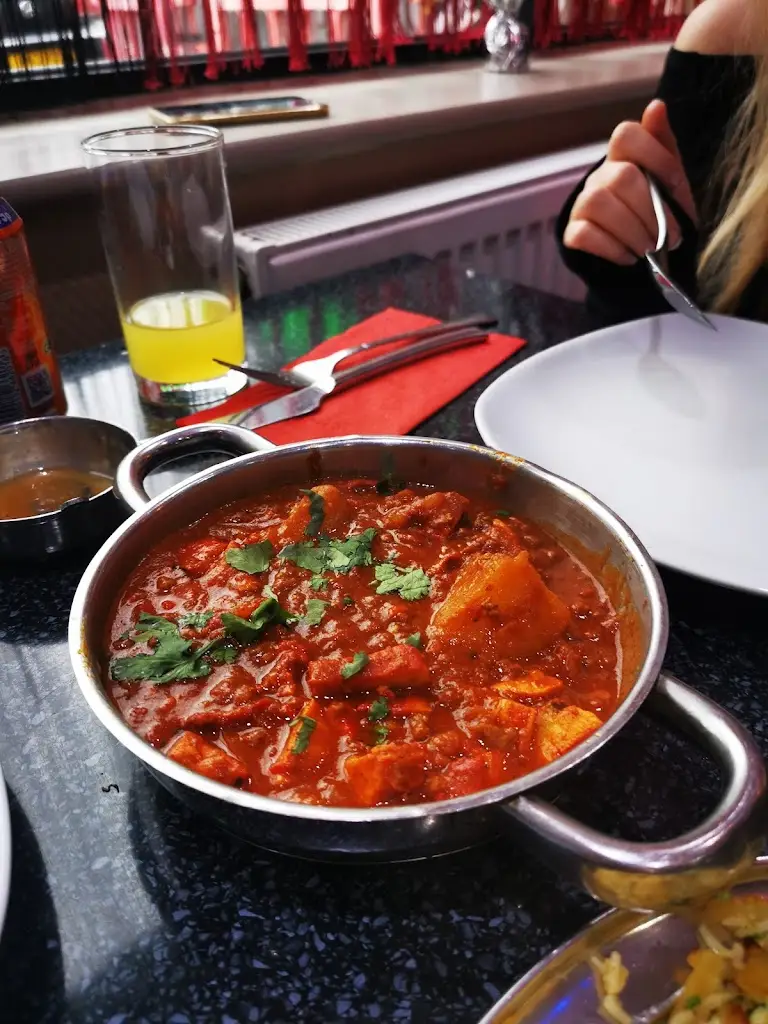 tim hitchins_Shashlik_Horsforth_review