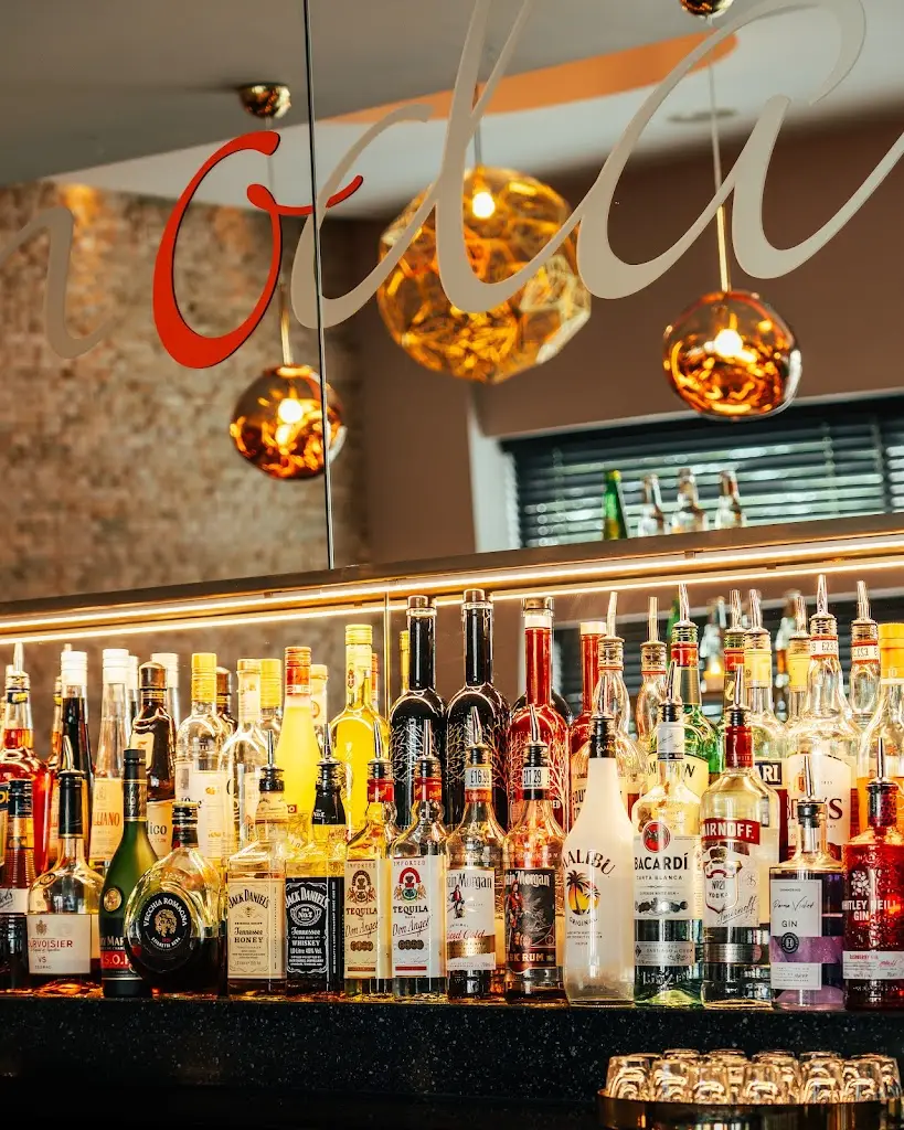 Moda Italian Restaurant_Hucknall_slider_image_3