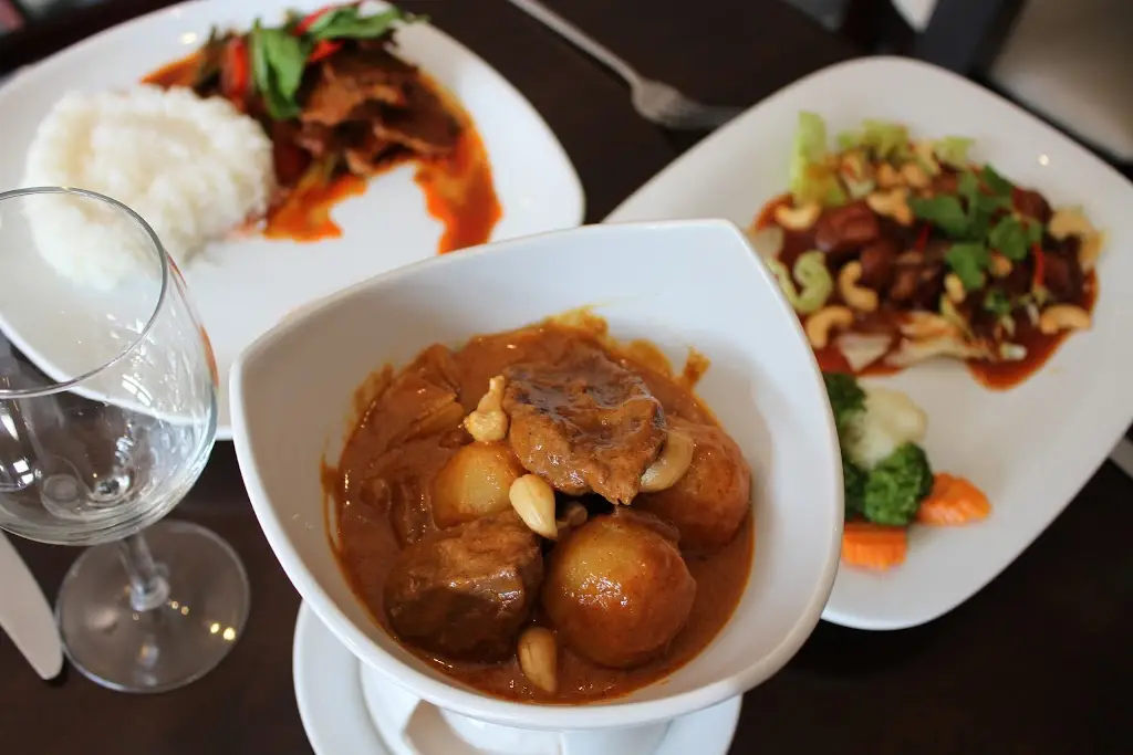 Menu_Arunothai Restaurant_Hucknall_image_6